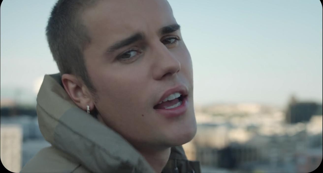 Justin Bieber performing Stay with The Kid LAROI