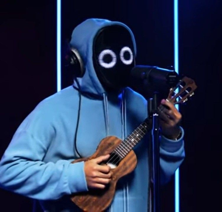 Boy With Uke in emotional performance